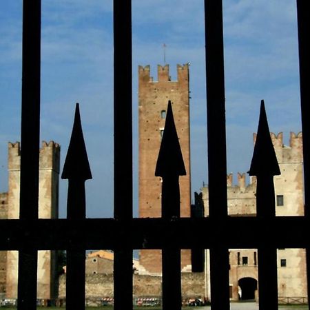 Bed And Breakfast Castello วิลลาฟรันกา ดี เวโรนา ภายนอก รูปภาพ